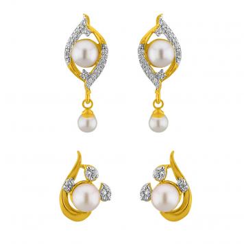 Sizzling & Trendy Combo of 2 Designer Stud & Drop Pearl Earrings By KNK Jewellery